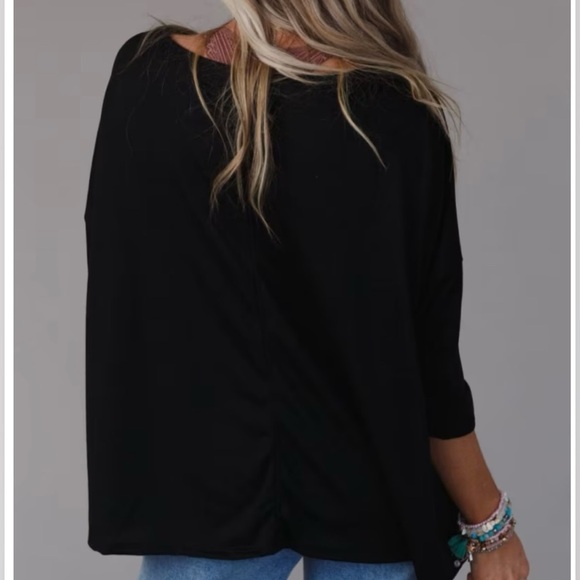 NWOT Cozy Cool Oversized Tee - Picture 2 of 14